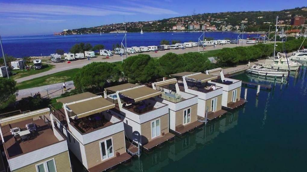 Hotel Stella Blue Floating House Portorož Exteriér fotografie